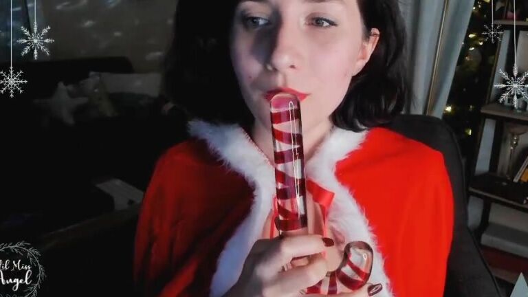 Lil Missangel A Glass Dildo Bj Tease From A Show Recording