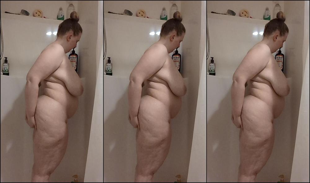 Bibliophile120 3327035691 05 21 2024 It S Me In The Shower Again Shocking I Know