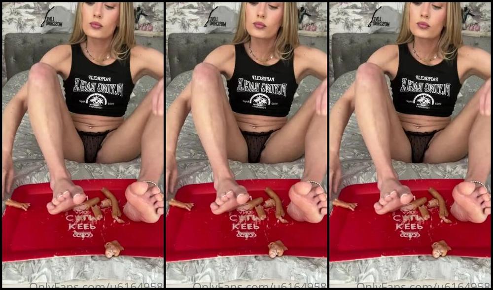 Lorraine Edwards Aka Lorraineedwards91 Onlyfans Crushing Your Dicks Aka Hot Dogs