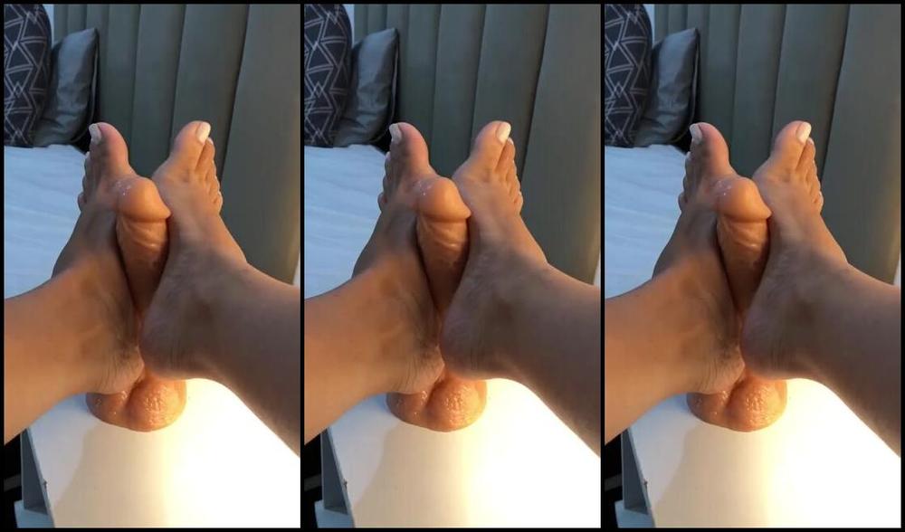 Ro My Feet Nicknamed Romyfeet 11 07 03 2025 Onlyfans Video Watch This Footjob While I Talk Imagine Me Rubbing My Feet On Your Cock How