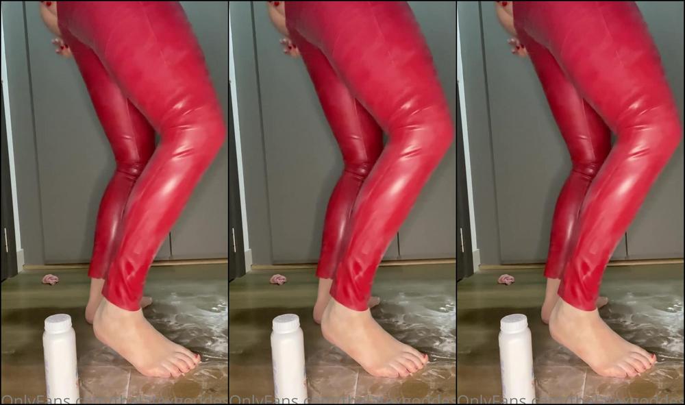 Thelatexgoddess Asmr Latex Leggings I M Feeling Generous So Heres The Full Asmr Video Watch Me Stre