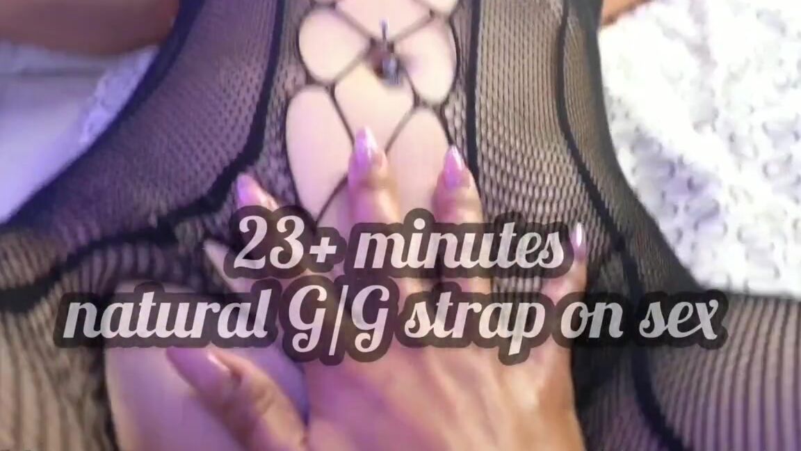 Freakyfjonda Onlyfans First Time Fucking A Girl With A Strapon 23 Minutes In Gg Heaven With Me And The Lovely Queensta 1
