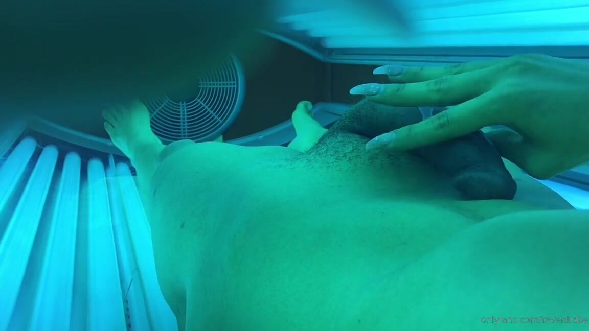 Ravenbabe 20778078 01 26 2019 Yummy Tanning Bed Cumshot