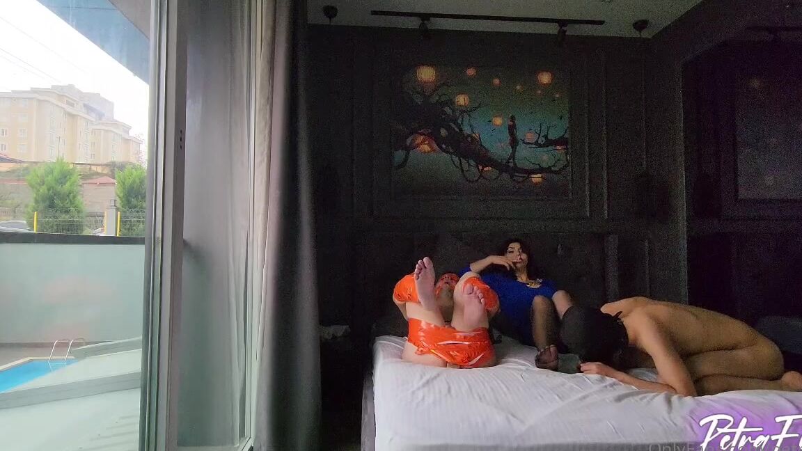 Petrafox Double Slave Humiliation Anal Play Clip Bu Iki K Le De Birbirinden Zavall Bir Halde