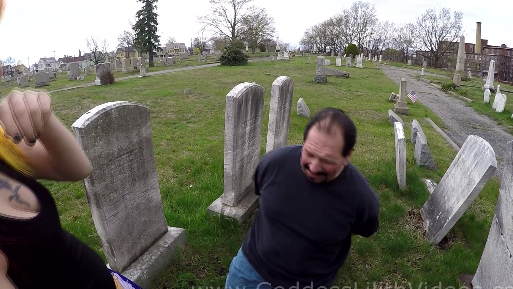 Goddess Lilith - Public Outdoor BDSM Play ManyVids