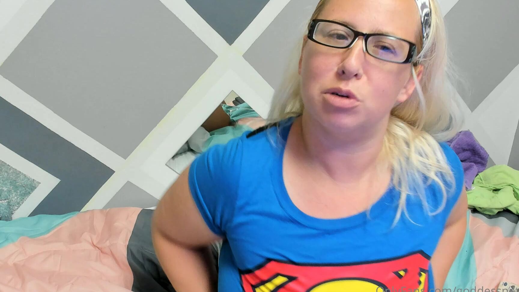 Goddesspeaches Jiggly Boobies