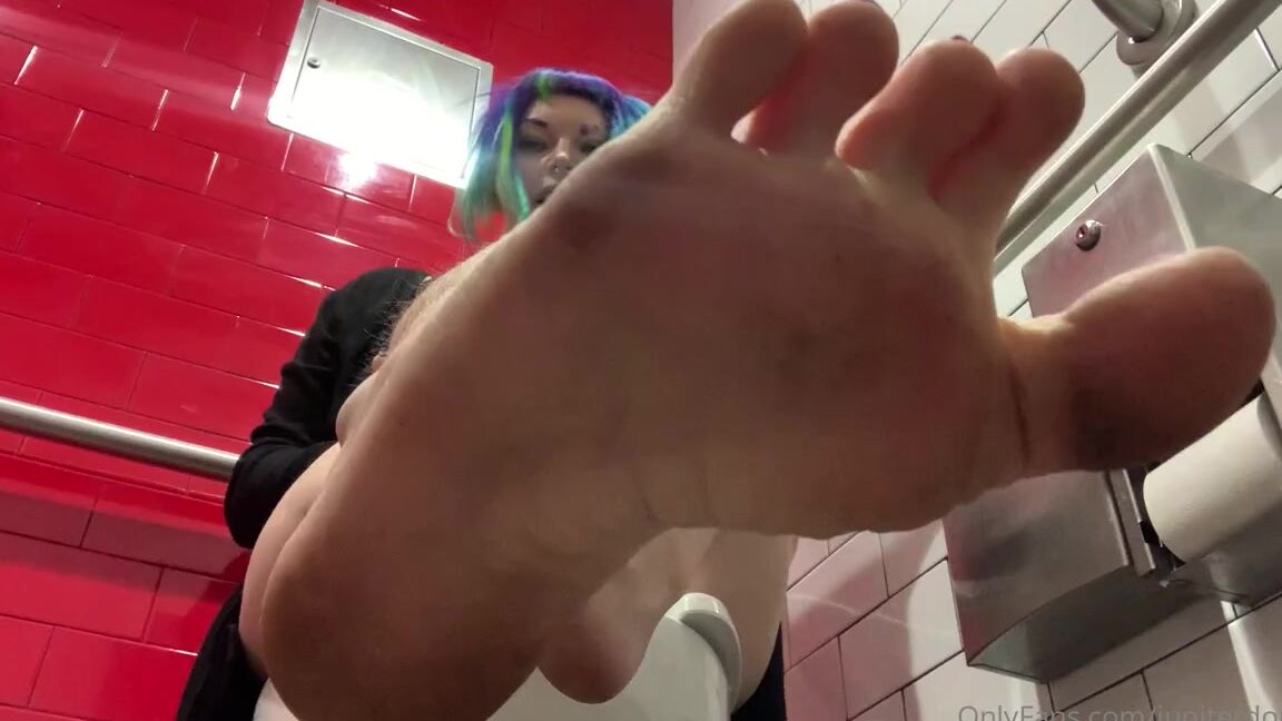 Jupiter Domina Nicknamed Jupiterdomina Onlyfans Video 8677