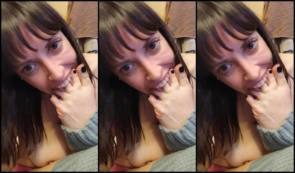 Crystal Paris Nicknamed One Lonely Foot 01 29 2025 Onlyfans Video Sucks And Slurps