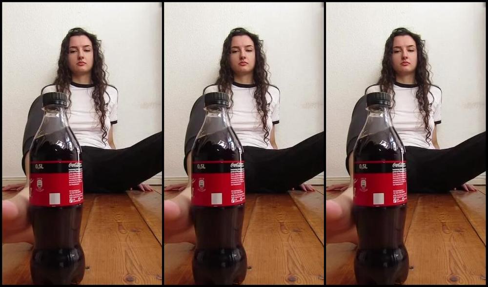 Neolasoles Nicknamed Neolasoles Onlyfans Comparison To A 05L Coca Cola Bottle