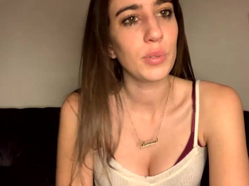 youlovemads-06-12-2020-1394735367-stream-started-at-12-06-2020-03-54-am