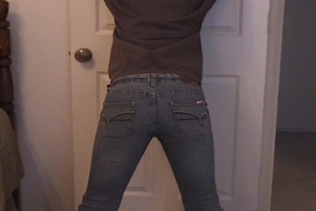 Skylar, SD, amateurspankings AS Skylars Birthday Spanking Clips4Sale