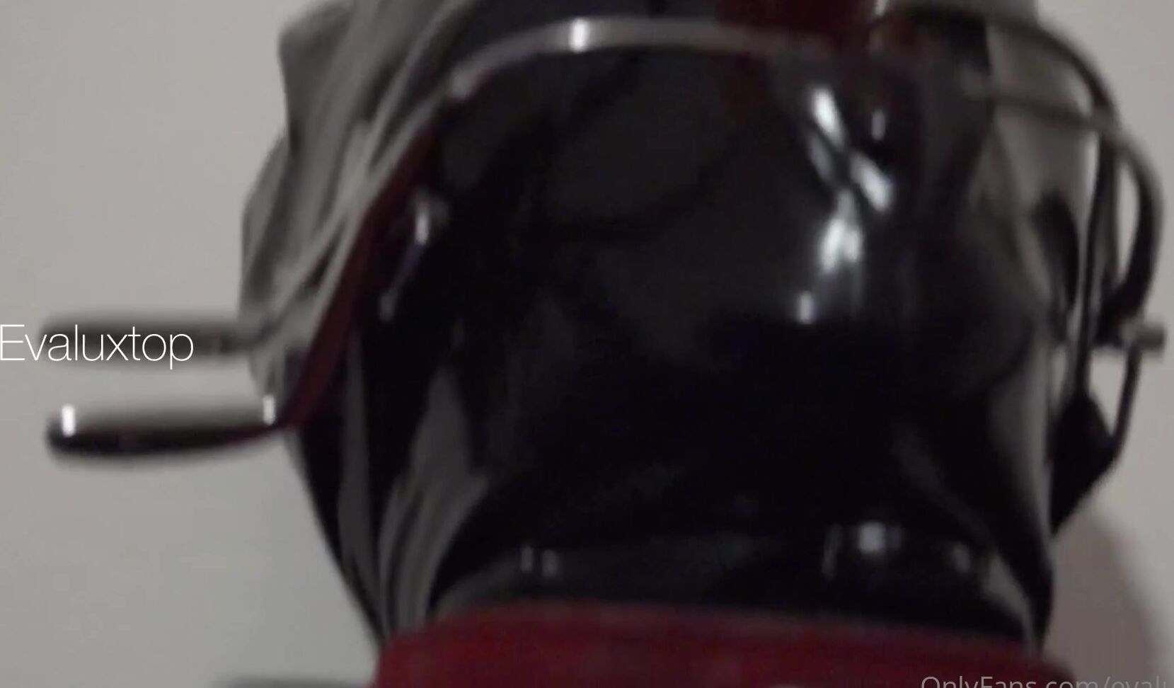 evaluxtop-15-07-2020-539461461-in-questa-sessioni-il-mio-schiavo-stato-umiliato-legato-picchiato-sputo-in-faccia-schiaffo