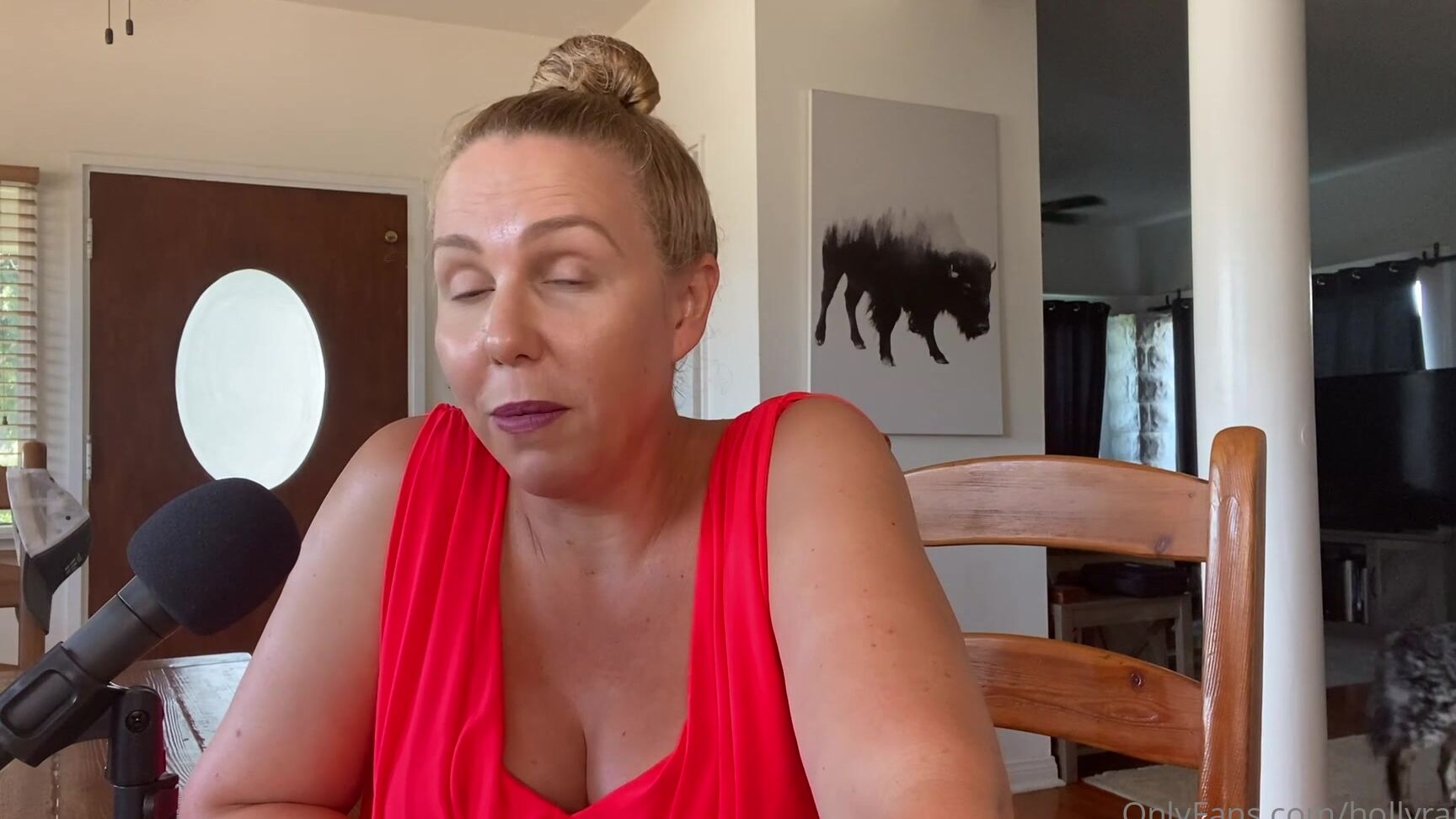 Hollyrandall Checking In With You Guys At Months Pregnant Thi