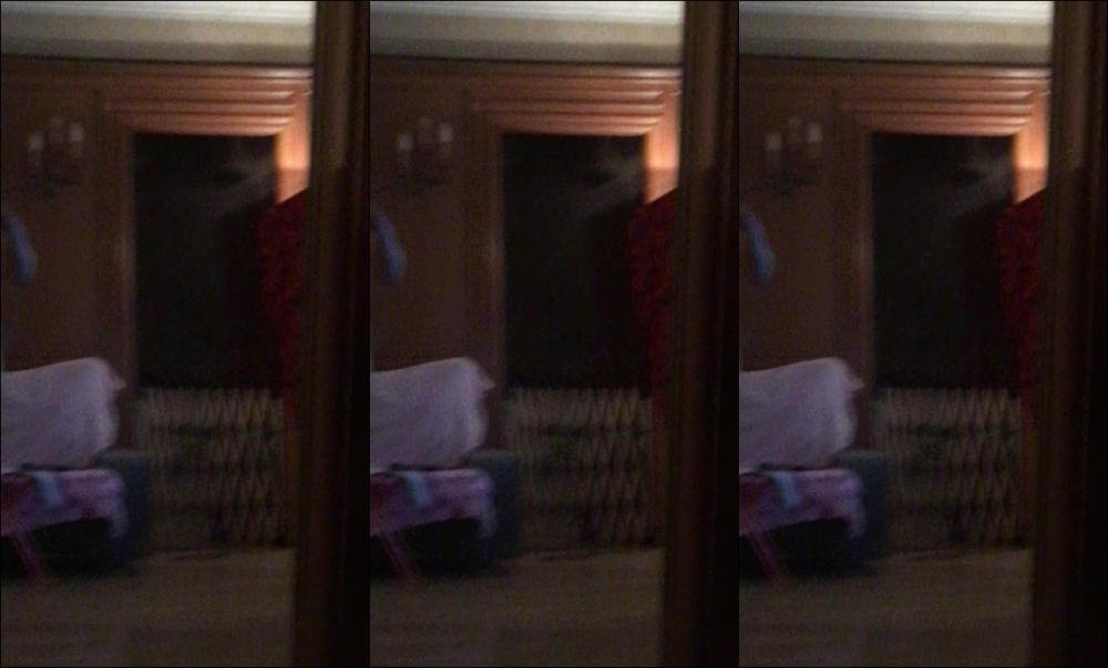 Blondie Oficial I Like How My Titties Look In This Mirror