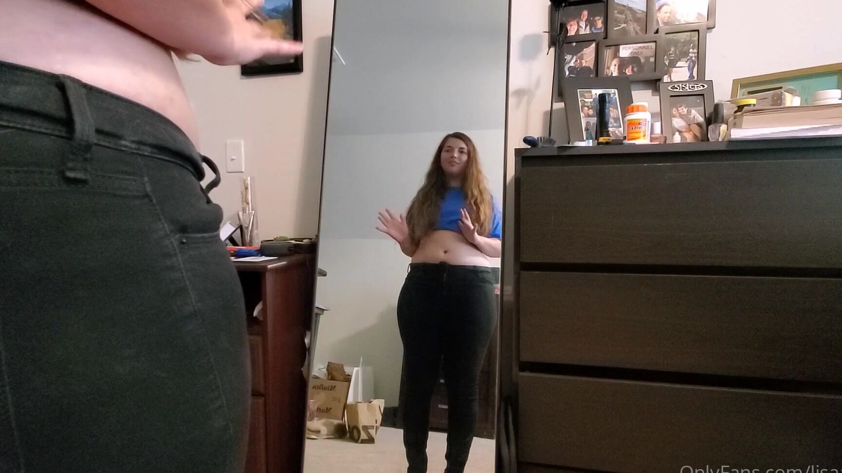 Lisaasmr Mirror Bellybutton Poking Asmr