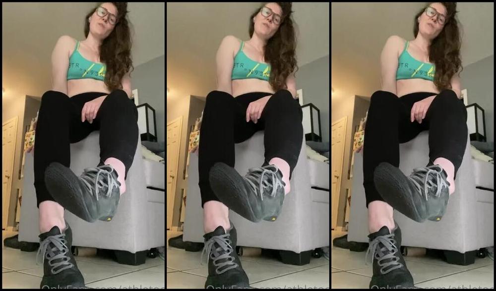 Athletoes Nicknamed Athletoes Onlyfans Have A Seat