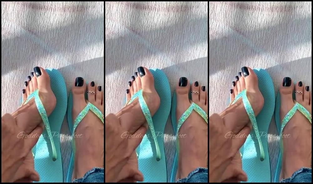 Goddess Pussyfoot Aka U186296307 Onlyfans Here I Try On Some Flip Flops And Tell The Story Of How I Came To Know My Feet Are Perfect And Very