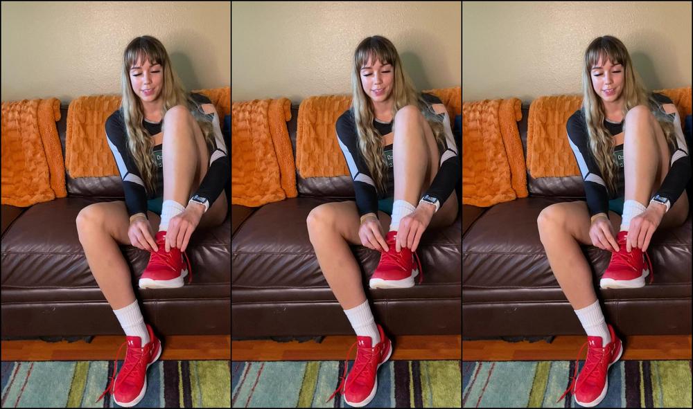 Goddesstalltasha 2614256129 09 24 2022 Interview After A Volleyball Game And He Wants To Sniff My Feet I Mean Who