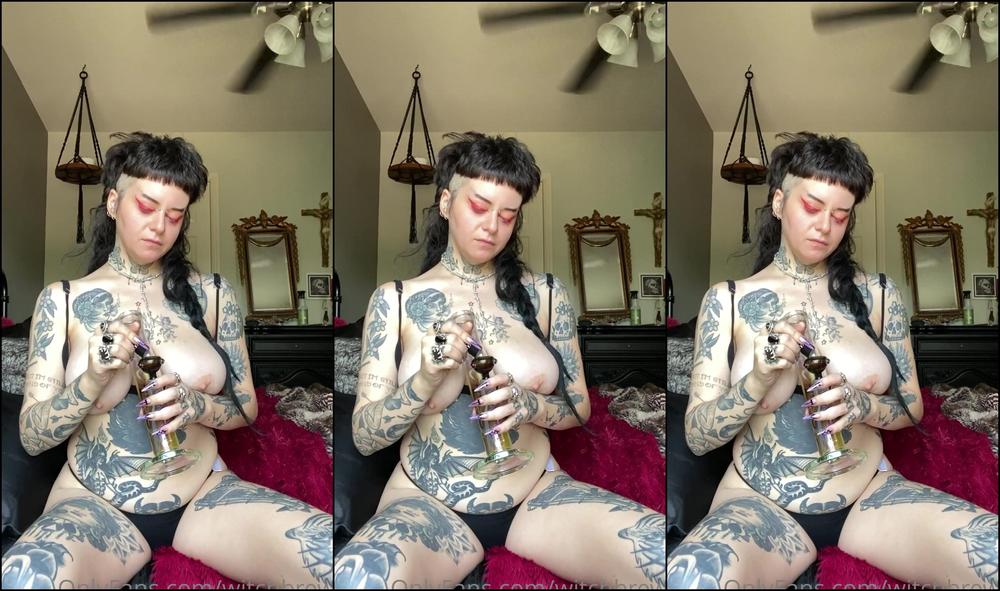 witchbrews-20-08-2020-813596949-full-vid-up.-hope-y-all-are-having-a-good-day-instead-of-my-usual-nudes-i-ll-be