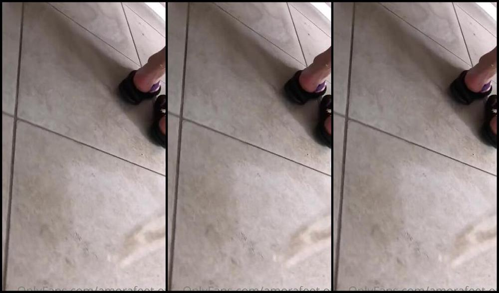 Pezinhos Da Amora Aka Amorafeetofc Onlyfans Do You Like Shoeplay Like This