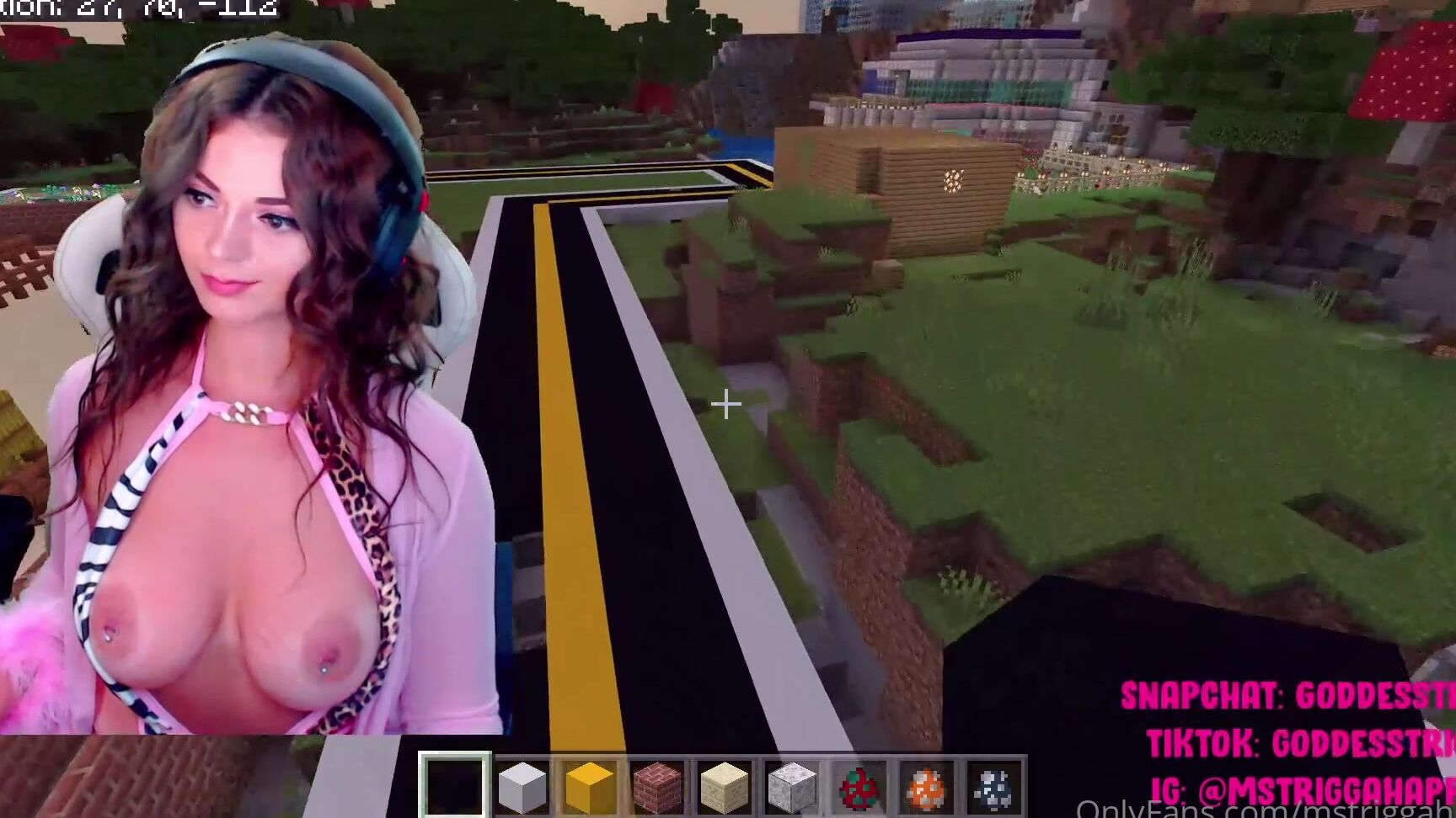 Mstriggahappy Daddy You Feeling Lonely Pop In Some Headphones Get That Dick Out For Our Asmr Minecraf