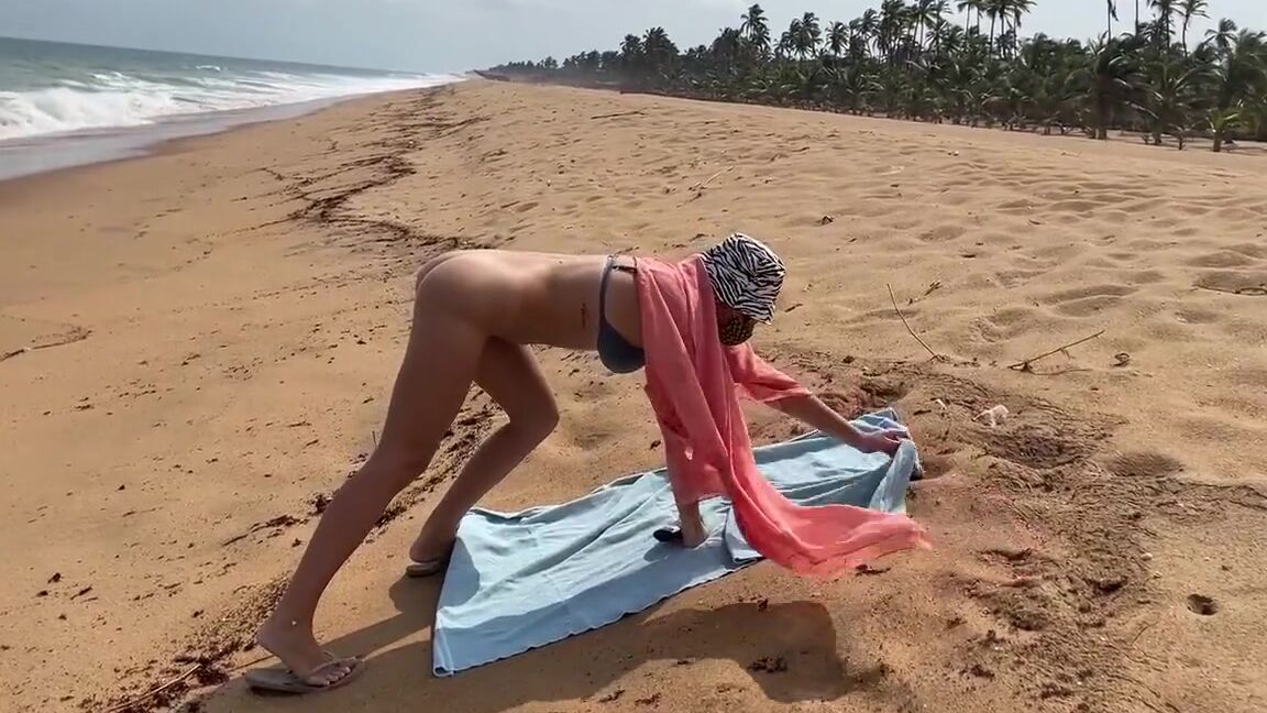 "Batty Lux" Walking, Sunbathing, Big Natural Boobs, Natural, Outdoor, Nude, Naked, Big Boobs, Butt, Public, Outside, Suggest Batty Lux Walking and Sunbathing naked on the beach Pornhub