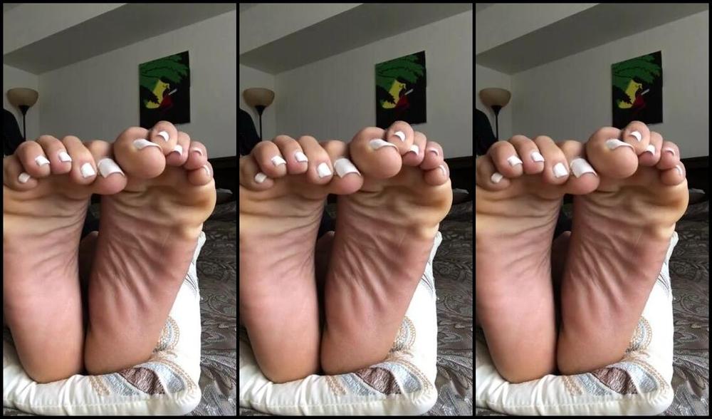Toesbyayla Onlyfans Scrunchy Soles Gripping Toes