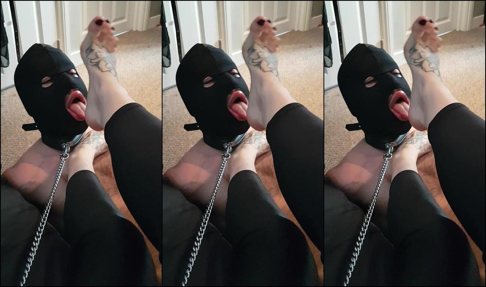 Adreena Angela Ip Teasing My Foot Slave