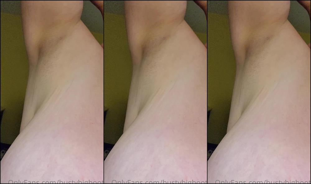 Bustybigbooty 2969421811 08 05 2023 Any Armpit Lovers Here Of Course I Also Included My Milf Tits Cause Why Not