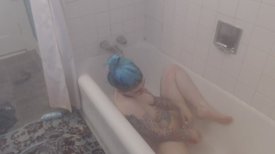 Syren Cove Steamy Shower Orgasm