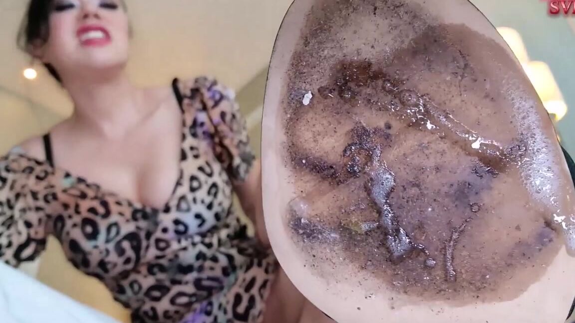 madame svea du offnest dein maul auf kommando Clips4Sale