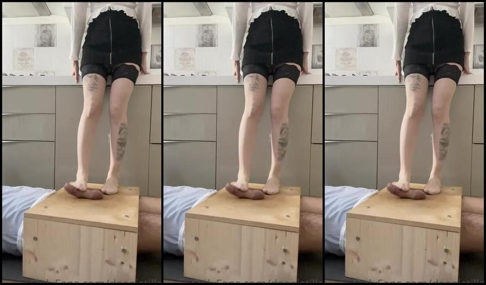 Deapistilla Nicknamed Deapistilla1 04 19 2023 Onlyfans Video Trovo Il Mio Collega Imprigionato Nella Tavoletta Che Faccio