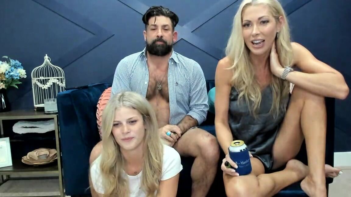 Hollyhotwifevip Stream Started At Am Live With Vjmgmthoney Onlyfans XXX