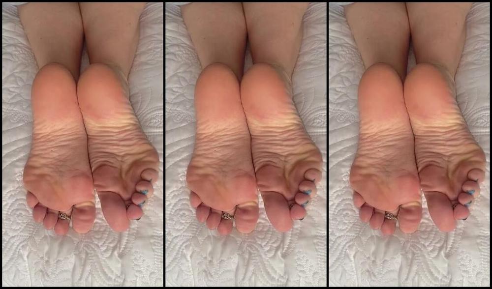 Lezlyan Nicknamed La Little Dancer Feet Onlyfans Wrinkled Sole Play I Hope You Realized How Lucky You Were When You Subscribed To