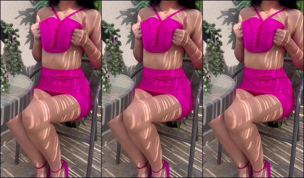 Atomicbrunette18 513