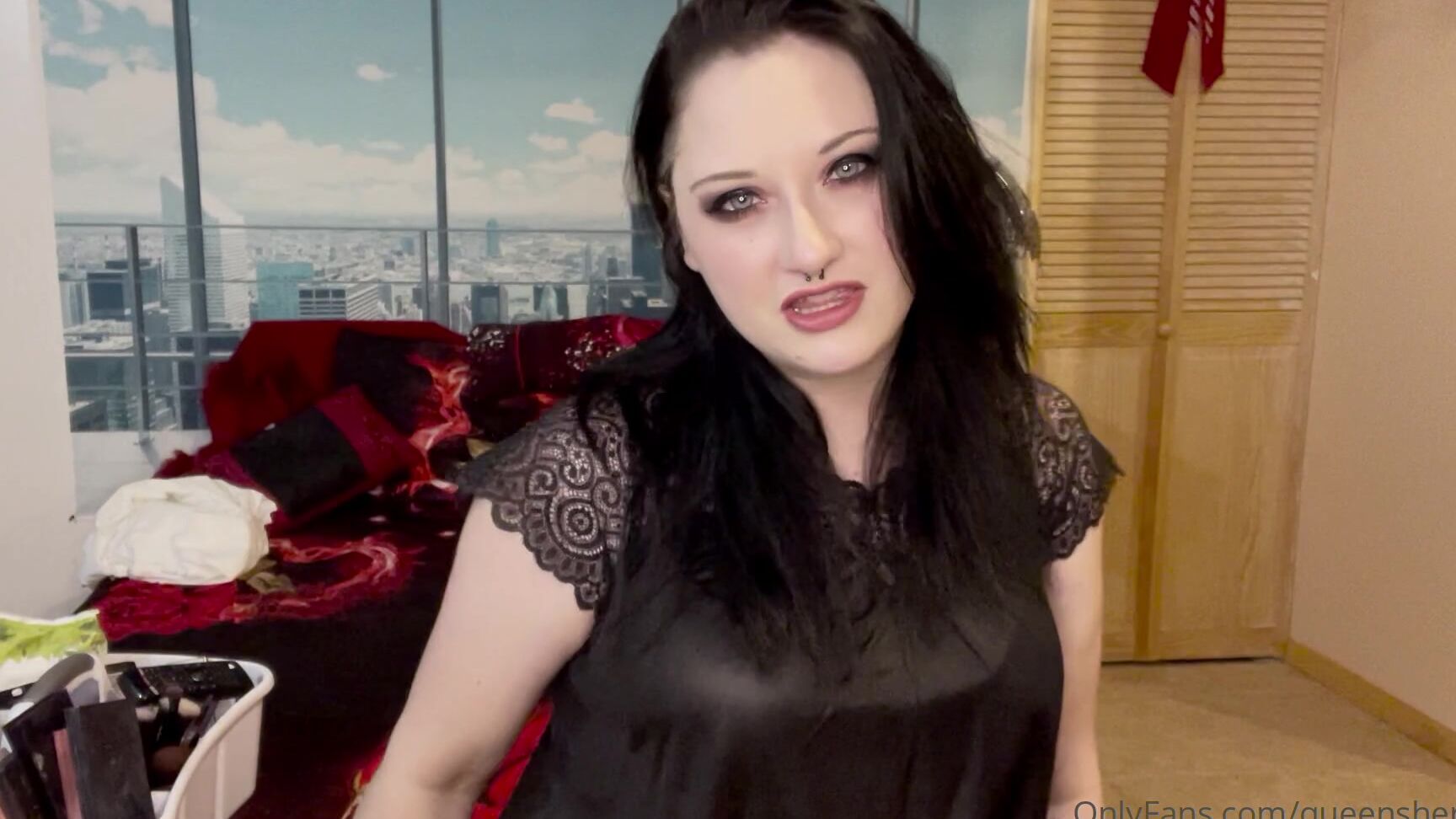 Queensheridan New Bully Video