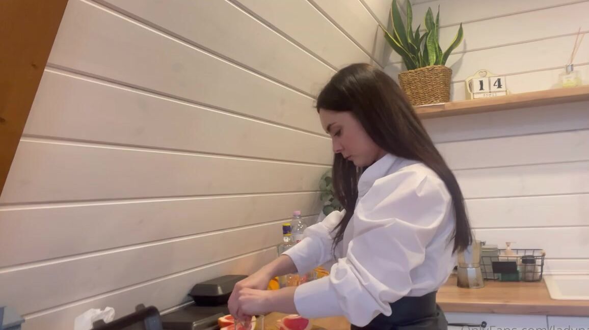 Ladynaama Onlyfans Kokteyl Dlya Raba Zapominayte Recept Cocktail For A Slave Remember The Recipe