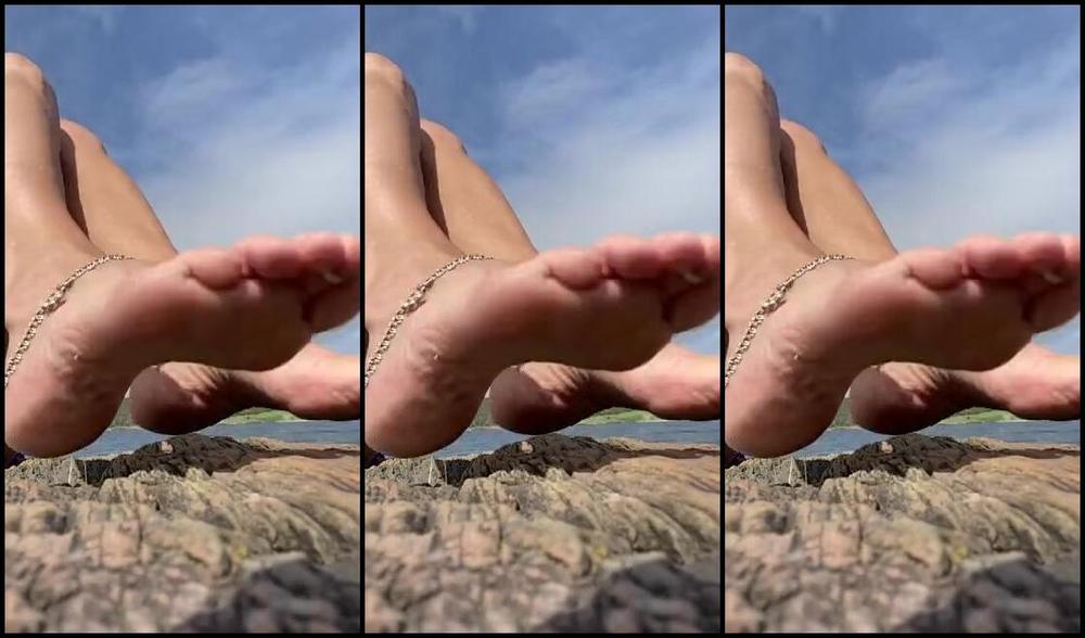 Lezlyan Nicknamed La Little Dancer Feet Onlyfans Creating Beats On Some Of The Oldest Rock In The World What Talent I Have Heh