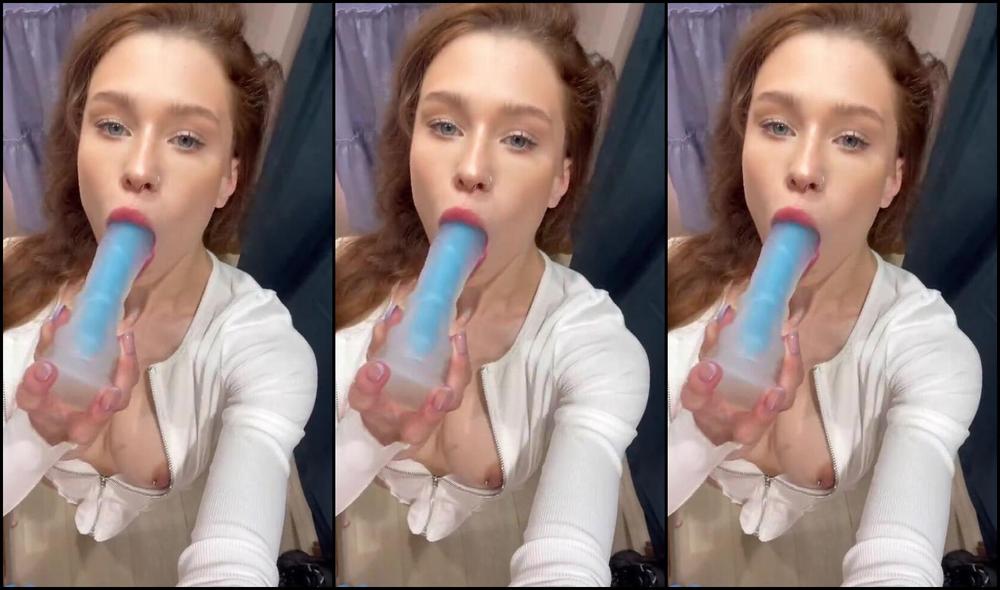 Sofia Simens Risky Masturbation And Stretch My Ass In Fitting Room Pornhub