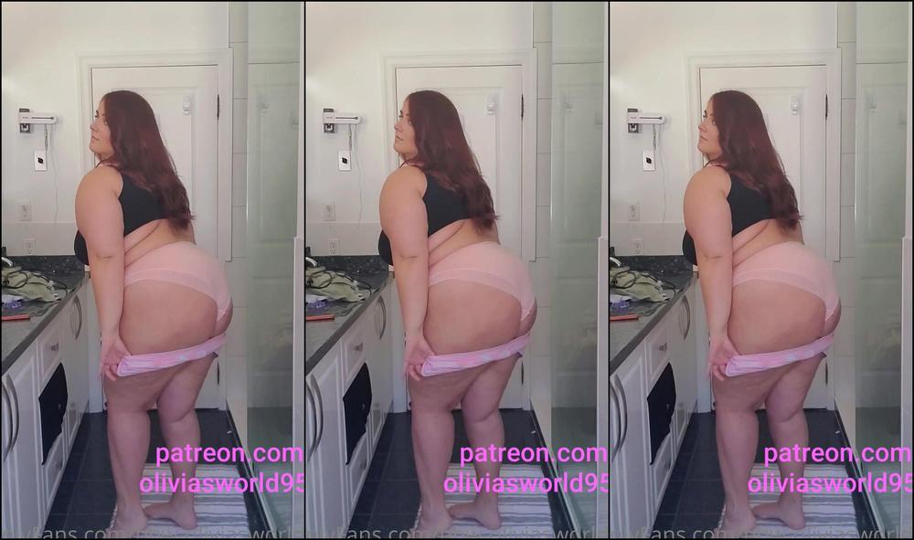 Bbw Oliviasworld95 715372637 08 17 2020 Bbw Being Naughty In The Bathroom Taking Off My Shorts