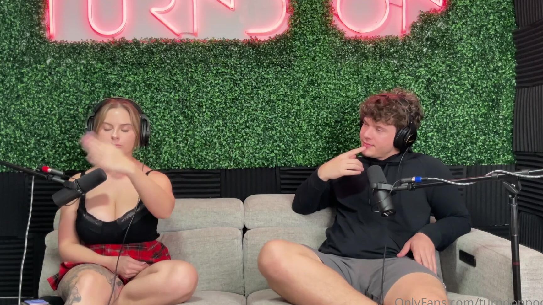 Turndonpodcast Uncensored Full Podcast Big Boobs Sexy Reneesrealm Talks Porn