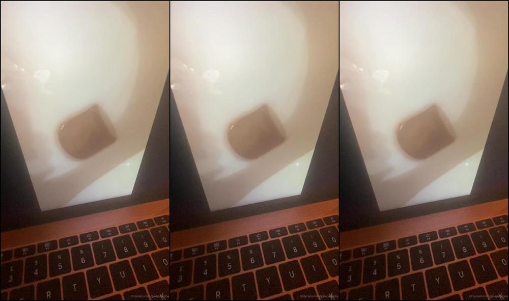 Mistress Gaia Chiavi Nel Cesso Key In The Wc