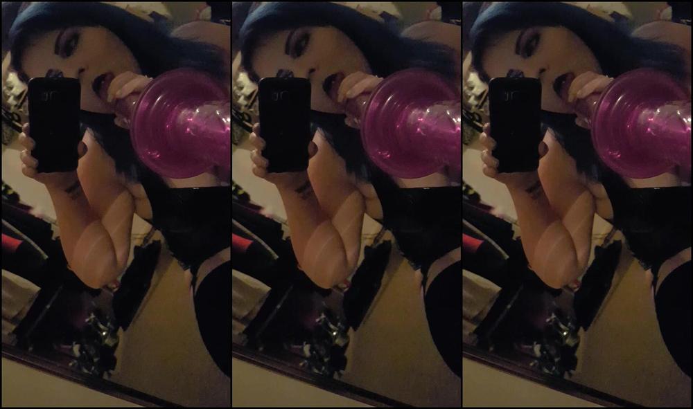 Boundgirlxo Selfie Sucking Inch Dildo Part