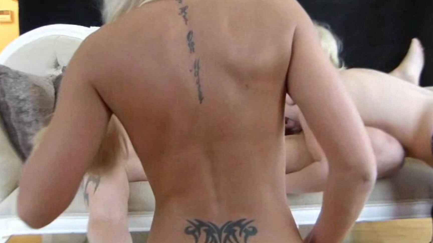 Tiffany Snow Xxx Stunning Blondes Sum Amp Then Public Lift Sex Fun