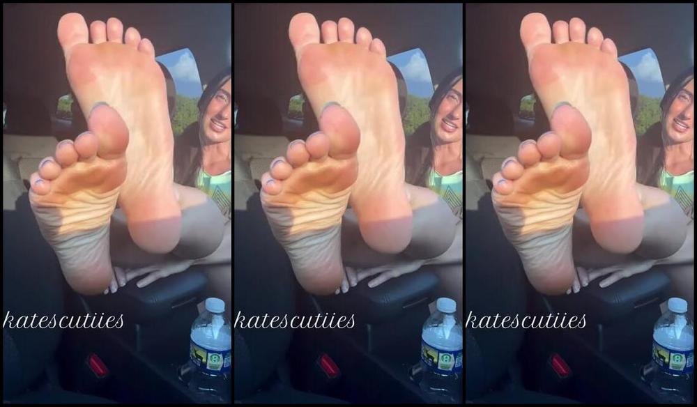 Goddess Kate Aka Katescutiies 08 03 2024 Onlyfans Video A Sunny Soles Mantra For You All