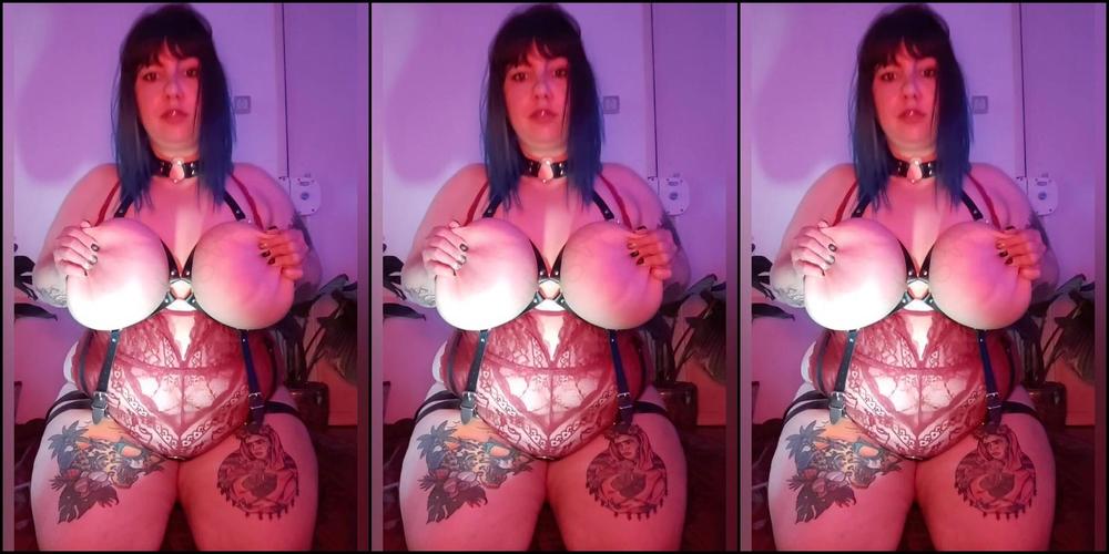 Isaluvbbw 2079345066 04 10 2021 This Is Just Me Having Fun While Listening To Music Maybe Next Time You Can Join