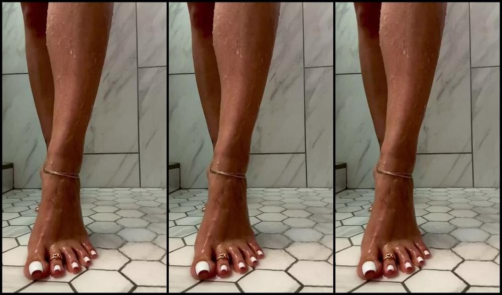 Goddess Pussyfoot Aka Goddesspussyfoot 01 05 2025 Onlyfans Video Worship My Feet In The Shower Foot Boy