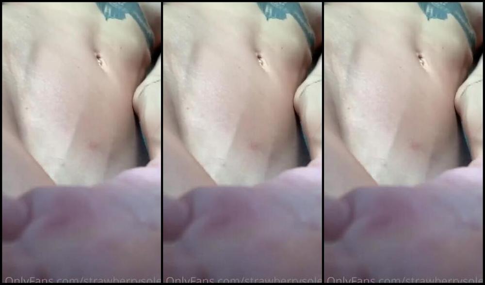 Miss Strawberry Nicknamed Ms Strawberryy Onlyfans So Tan And Smooth