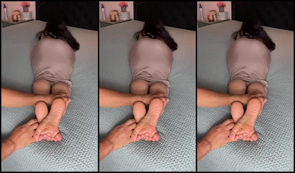 Mxdchai Onlyfans Ppv Video Guess How Ticklish I Am Between My Cute White Toes I Was Sweating After This One Tickle Video 2 Premium