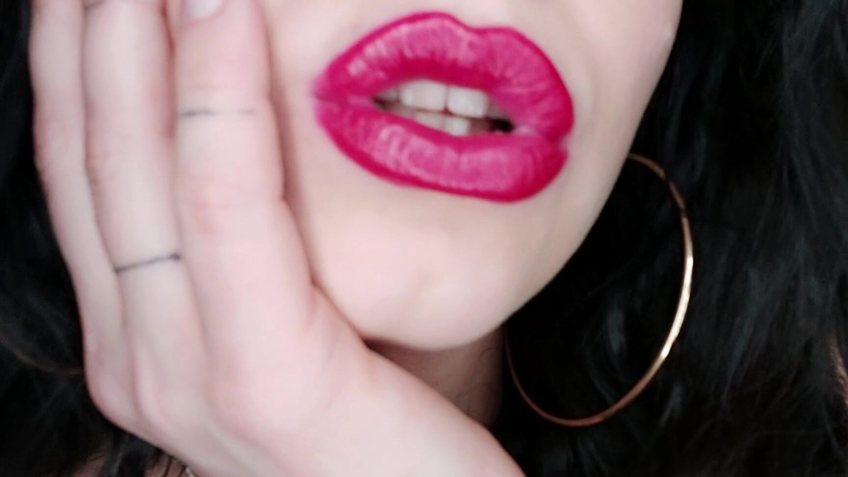Moneygoddesss Red Lips Worship